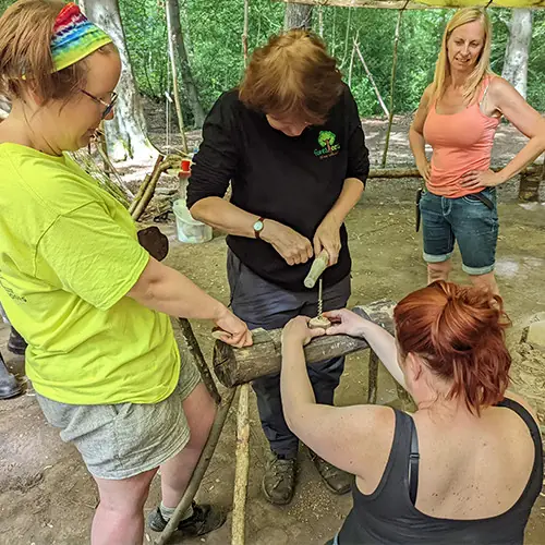 TRIBE course threads of the wild cordage making preparation 05